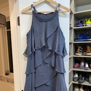 SLNY sleeveless tiered dress